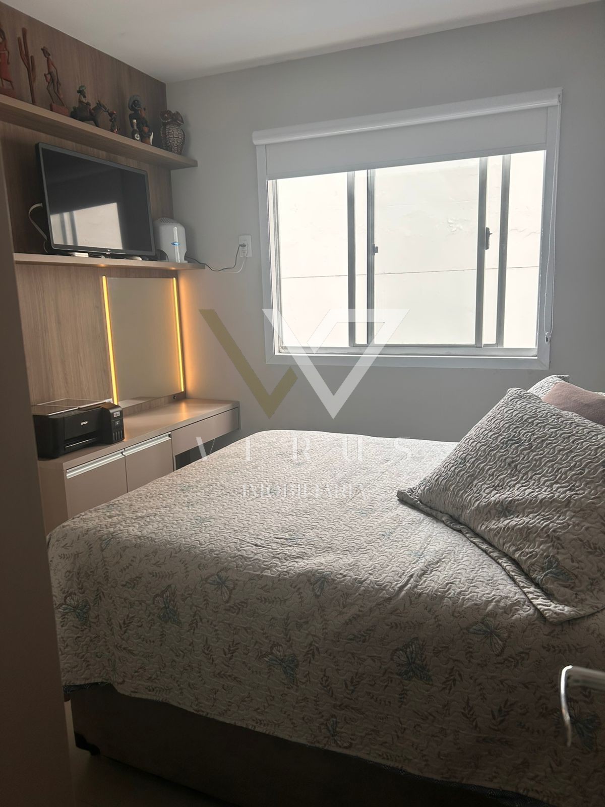 Apartamento Semimobiliado no Centro de Balneário Camboriú – 2 Dorms (1 Suíte) + Churrasqueira