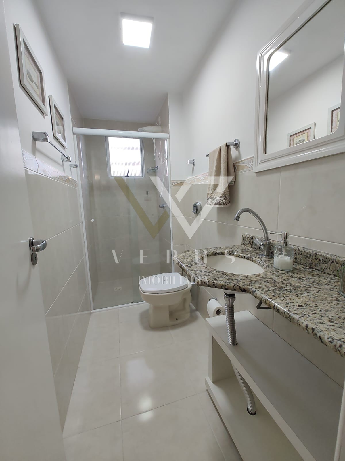 Apartamento 2 quartos para Venda no bairro Centro em Balneário Camboriú