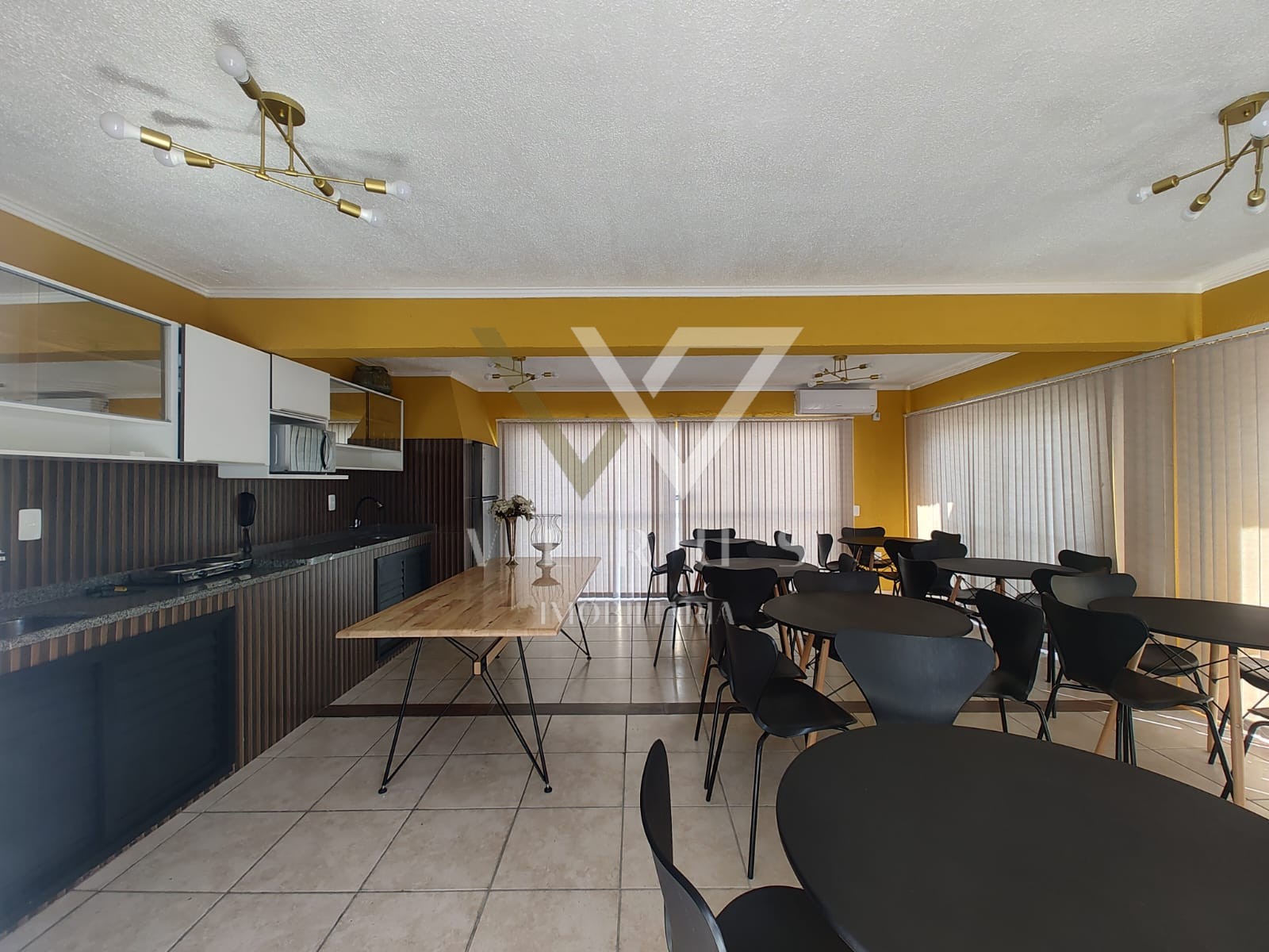 Apartamento 2 quartos para Venda no bairro Centro em Balneário Camboriú