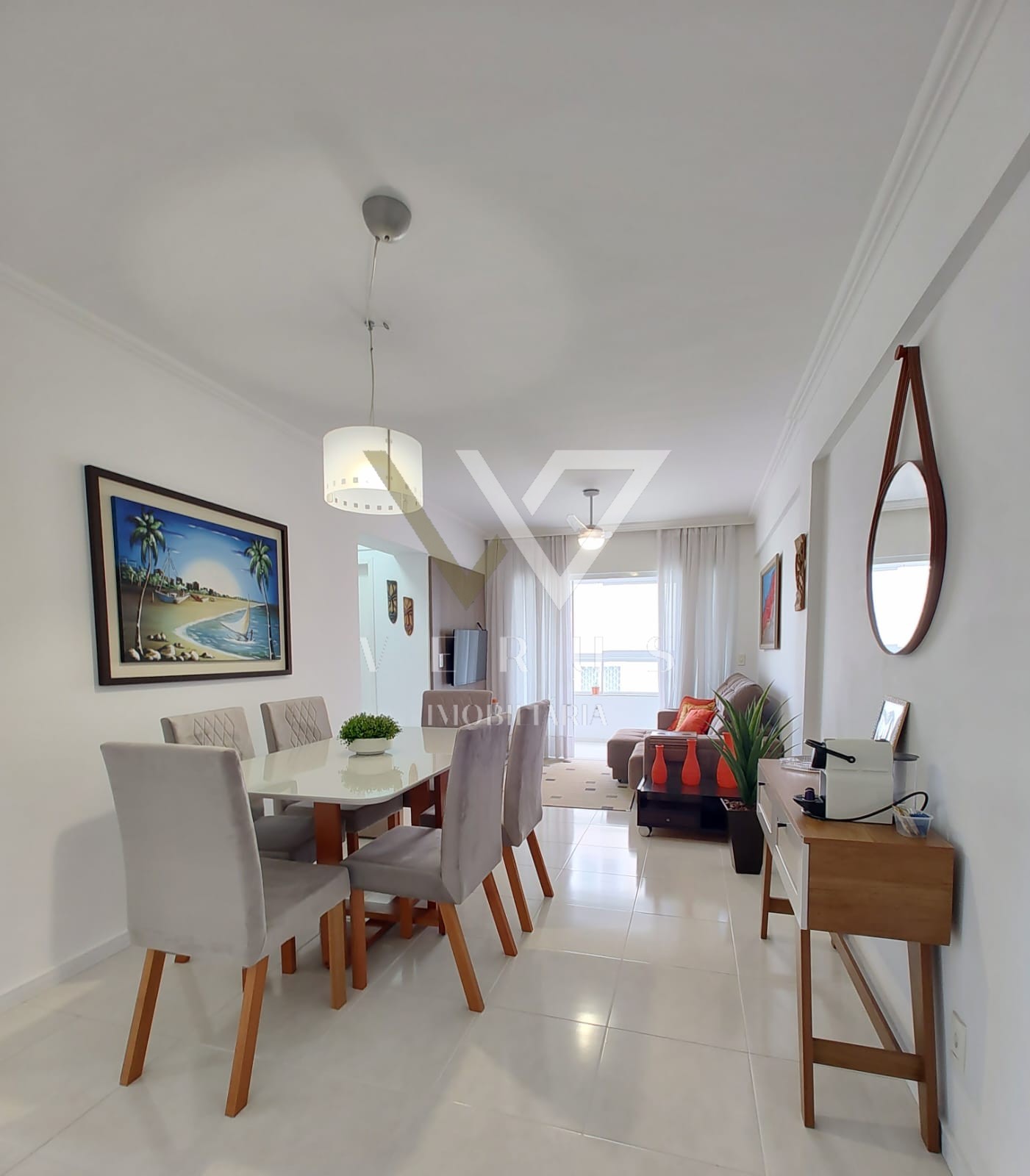 Apartamento 2 quartos para Venda no bairro Centro em Balneário Camboriú